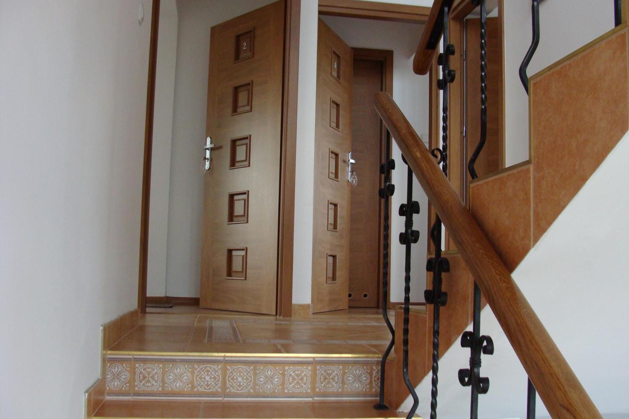 Route 7 Rooms Myslenice Bagian luar foto